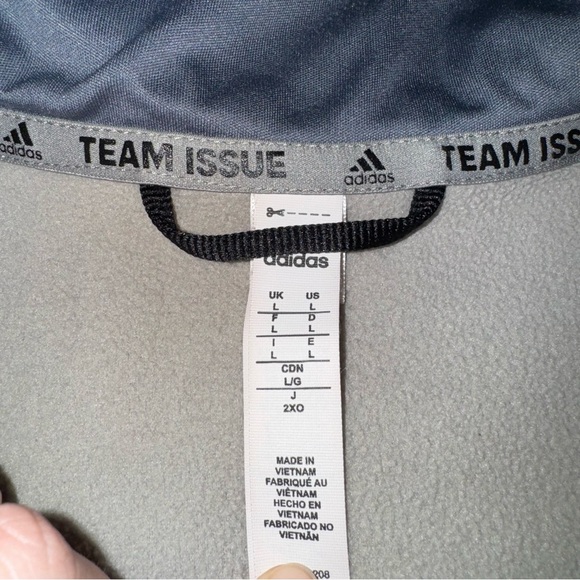 Adidas pullover - Picture 2 of 3